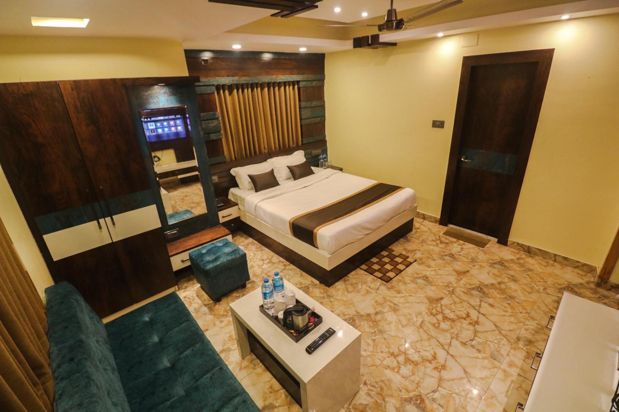 Hotel Mohar Residency Calcutta  Esterno foto
