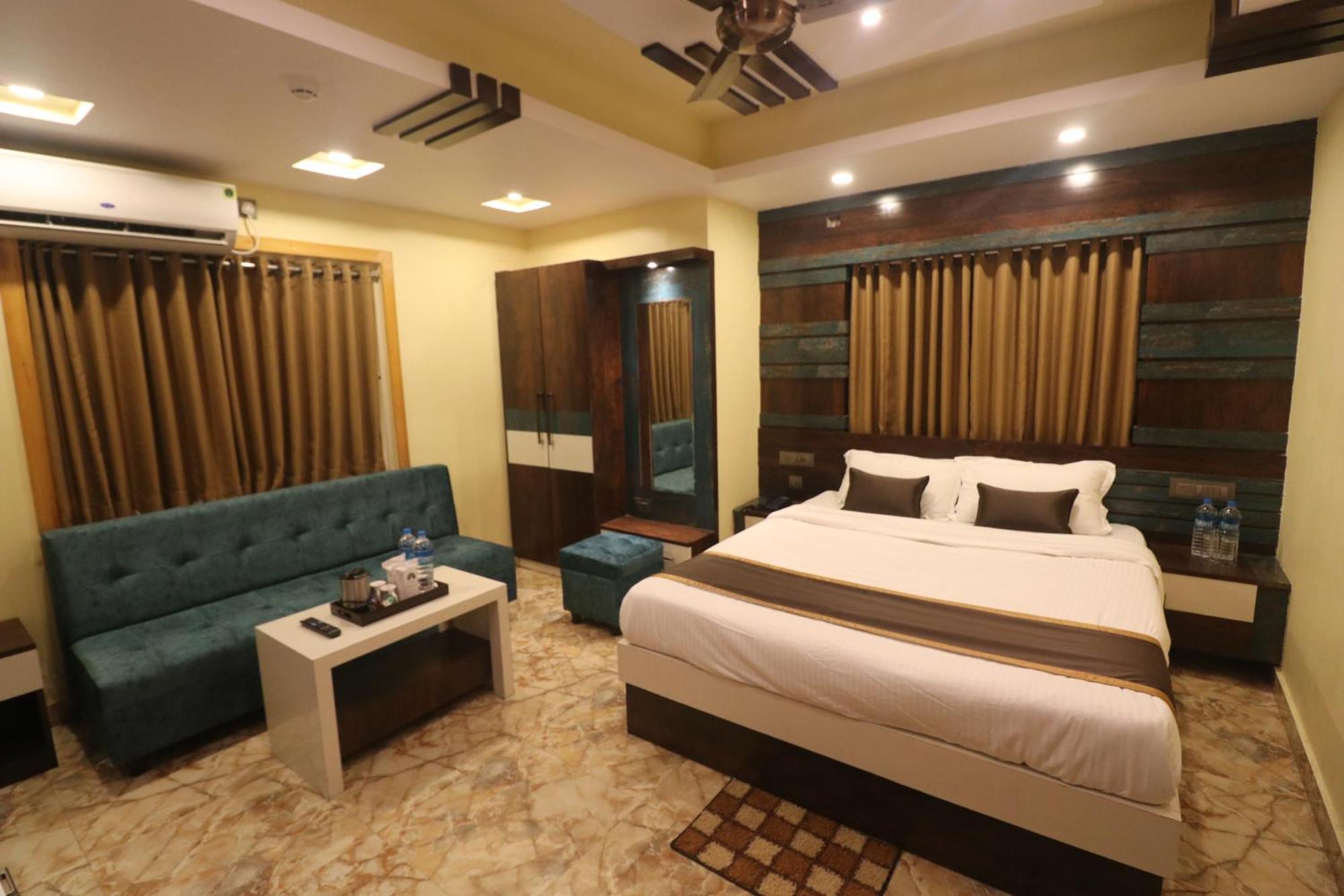 Hotel Mohar Residency Calcutta  Esterno foto