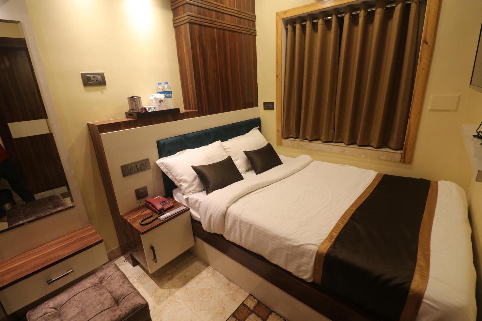 Hotel Mohar Residency Calcutta  Esterno foto